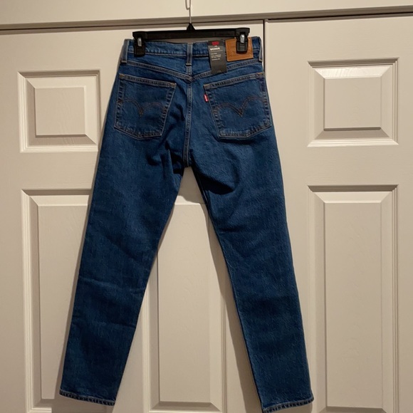 Levi straight leg jeans - Picture 2 of 4